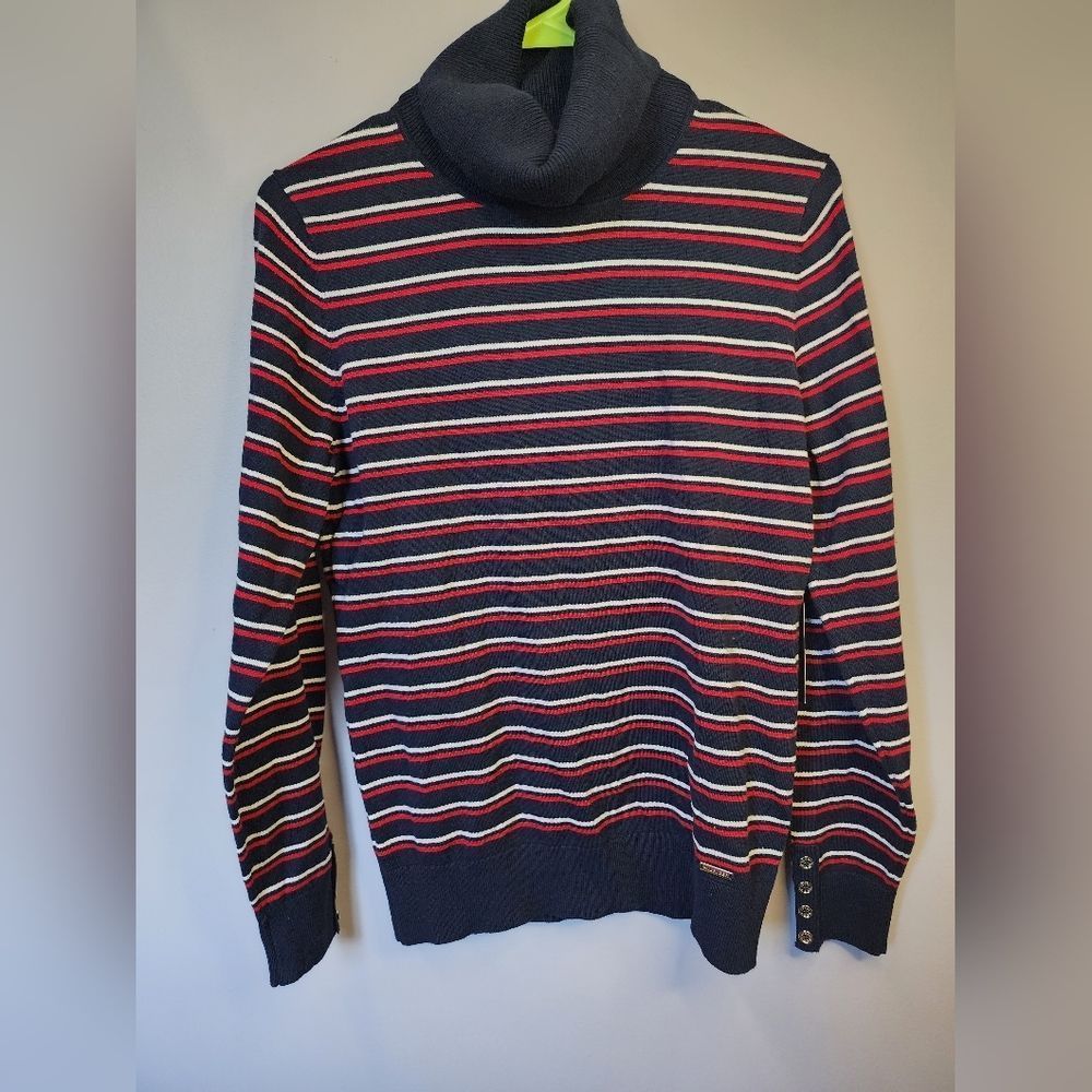 NWT Tommy Hilfiger Sweater